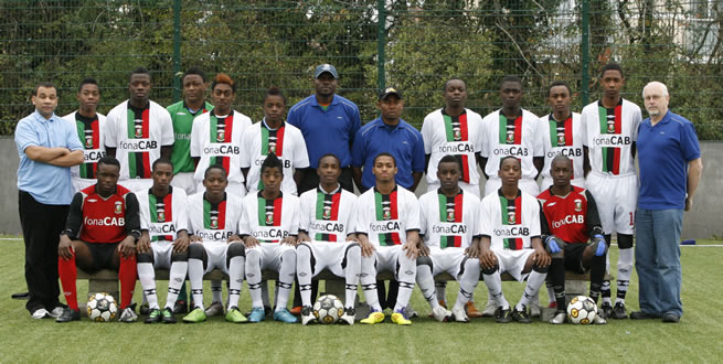 Glentoran Football Club Strengthens Bond with Insaka Academy